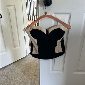 Bebe Black Crop Top with Elegant Design